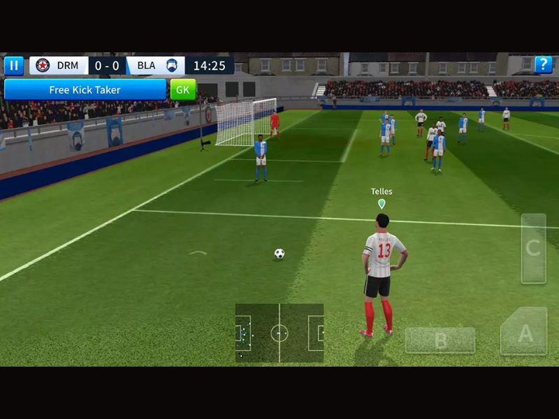 Tải Dream League Soccer 2019 Mod (Vô Hạn Tiền, Full Cầu Thủ Huyền Thoại) v6.15 Lối Chơi Chiến Thuật Chân Thực trong Dream League Soccer 2019